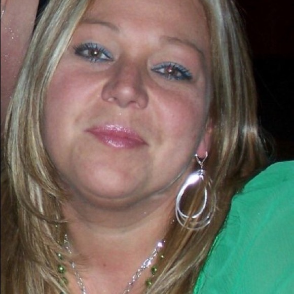 Meet your Posher, Maryellen - Picture 2 of 8